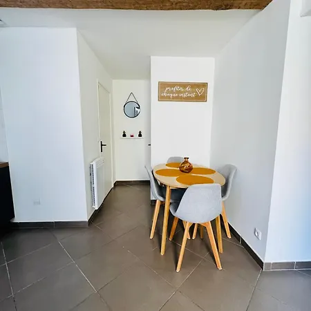 아파트 Escapade - Cosy Au Centre De Saint-omer 생토메르